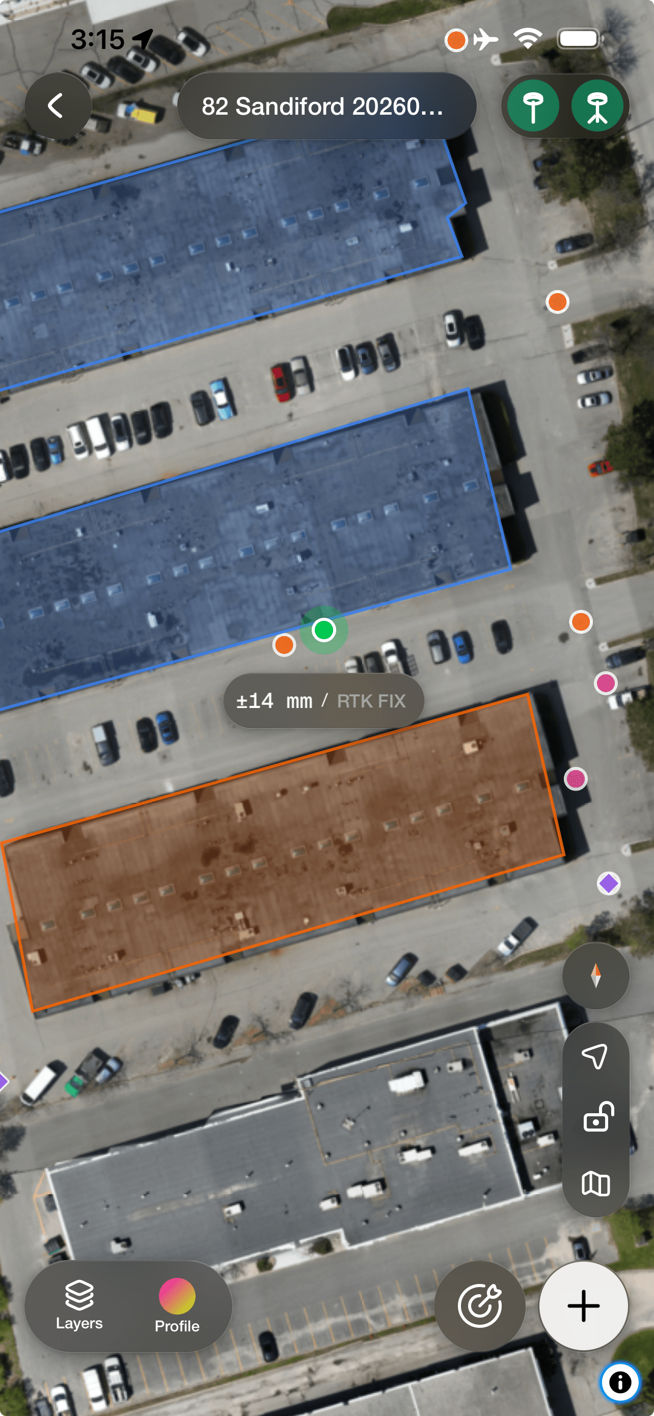 Mapdesk showing a site plan overlaid on aerial imagery, with captured points